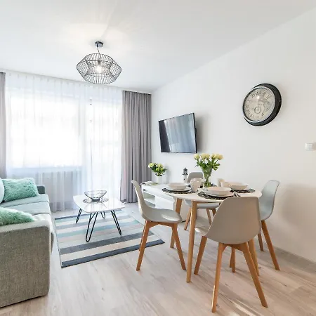 Apt Nadmorskie - Blizej Morza Апартаменты Колобжег
